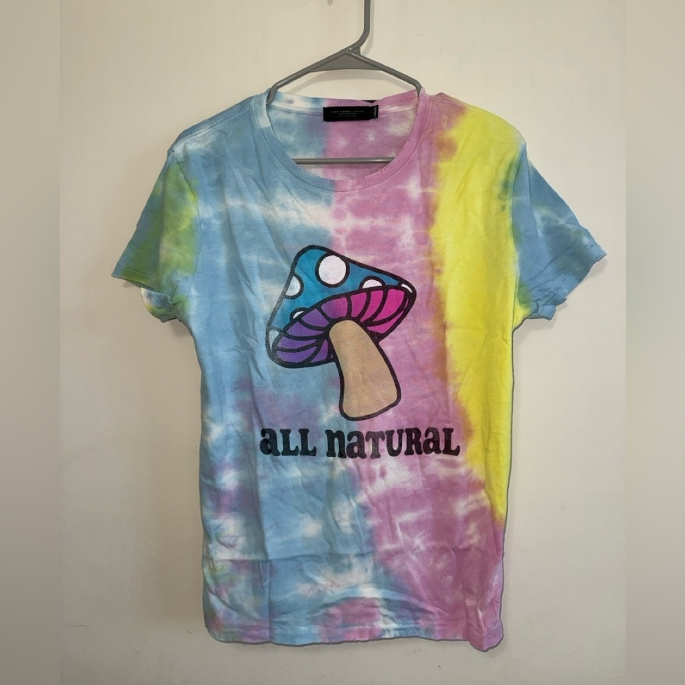 Junk Food Clothing All Natural Mushroom Graphic Tee Size Small $50 NWT